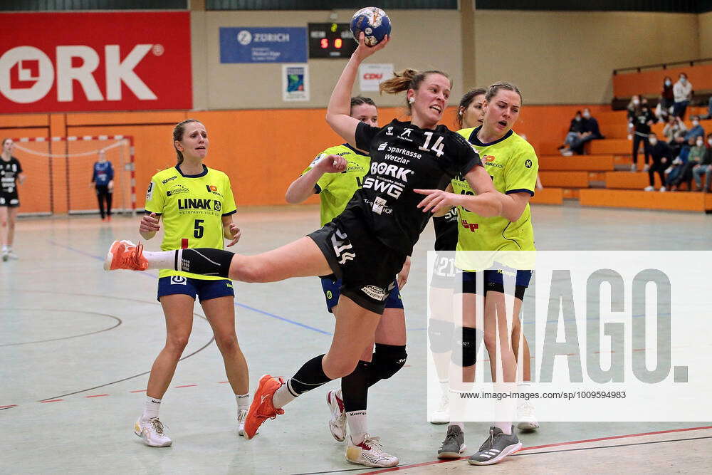 05.02.2022, xovx, Handball Frauen, 3.Liga, HSG Kleenheim Langgöns HSG Gedern Nidda v.l. Isabell 05.02.2022, xovx, Handball Frauen, 3.Liga, HSG Kleenheim Langgöns HSG Gedern Nidda v.l. Isabell