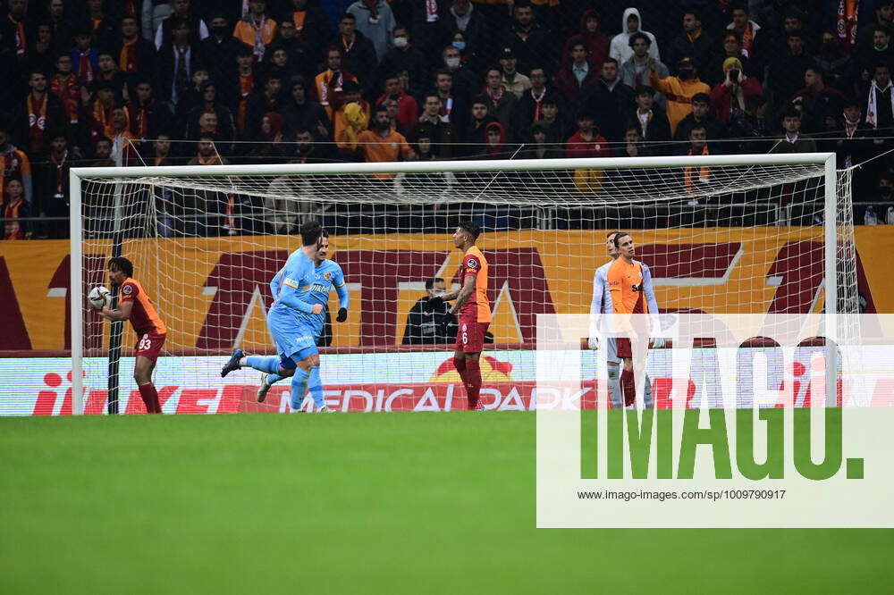 Kayserispor players celebrates for Miguel Cardoso s goal during the ...