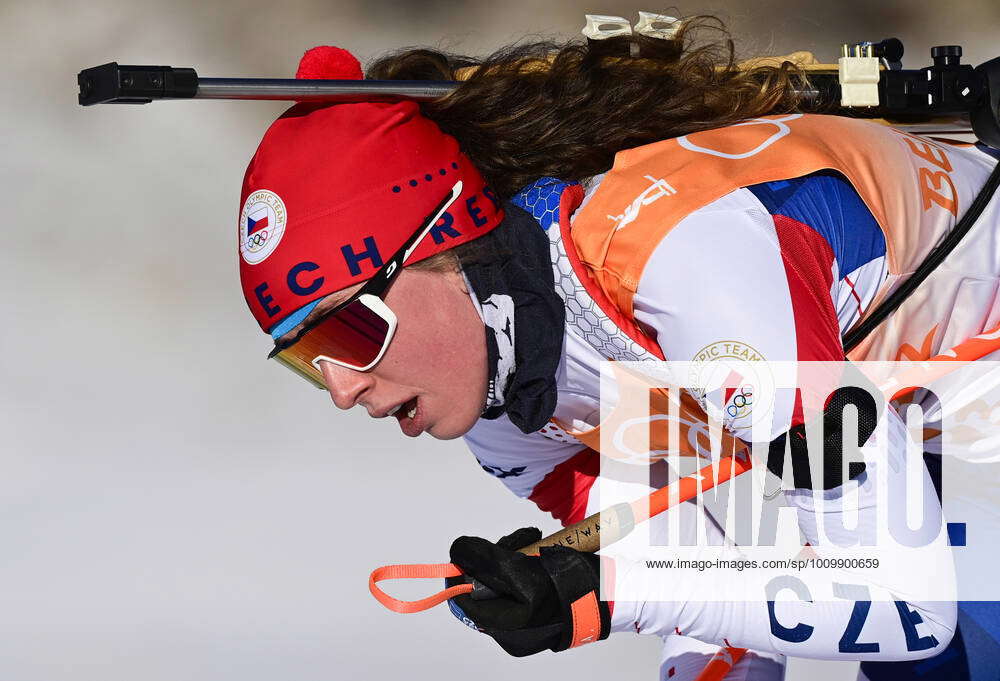 Jessica Jislova of Czech Republic competes in the women s biathlon 4x6 ...