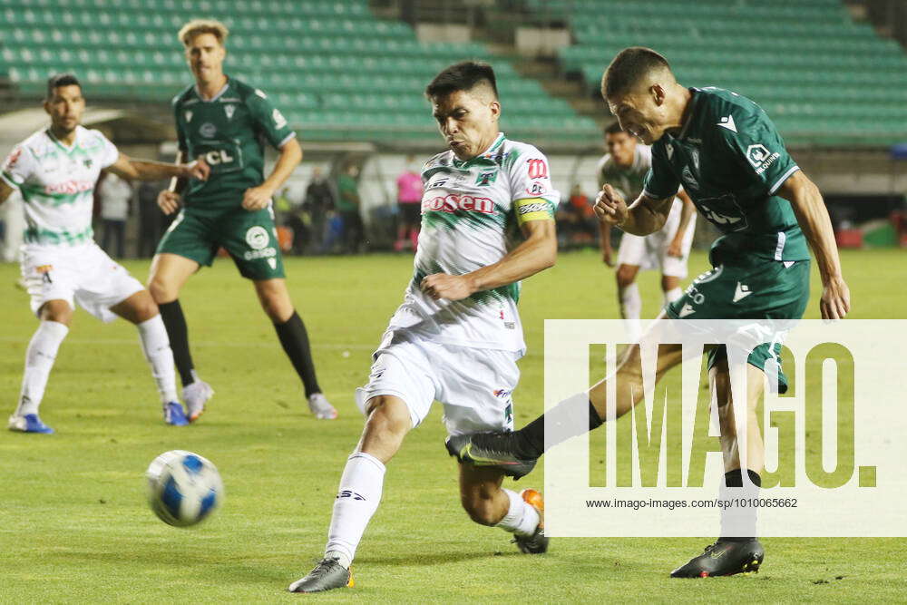 Futbol, Deportes Temuco vs Santiago Wanderers. Fecha 2, campeonato