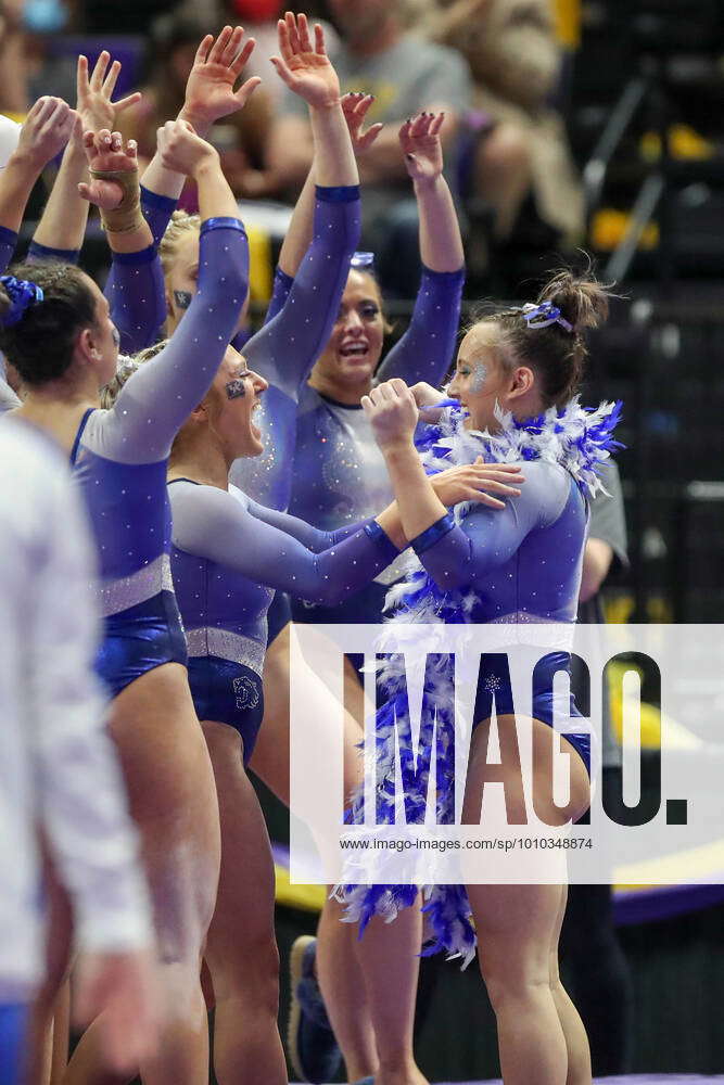 March 4, 2022: Kentucky s Raena Worley is congratulated by her ...