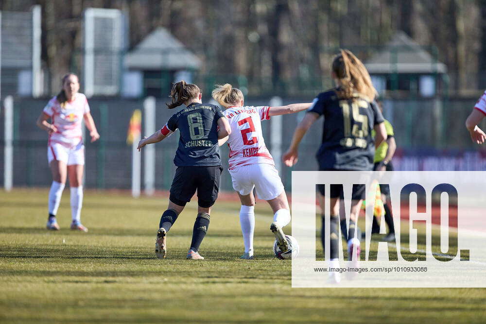 Frauenbundesliga Rb Leipzig Vs Fc Bayern M Nchen U W Frederike Kempe Number Amelie