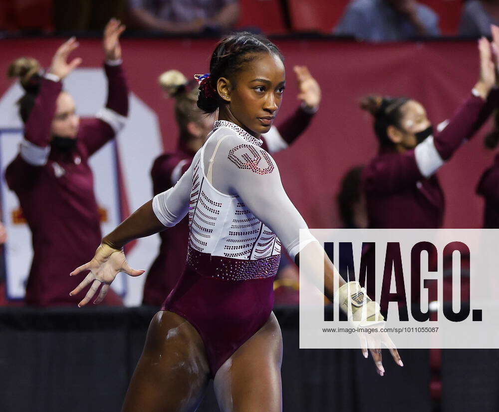 April 2, 2022 Oklahoma s Danae Fletcher performs her floor routine