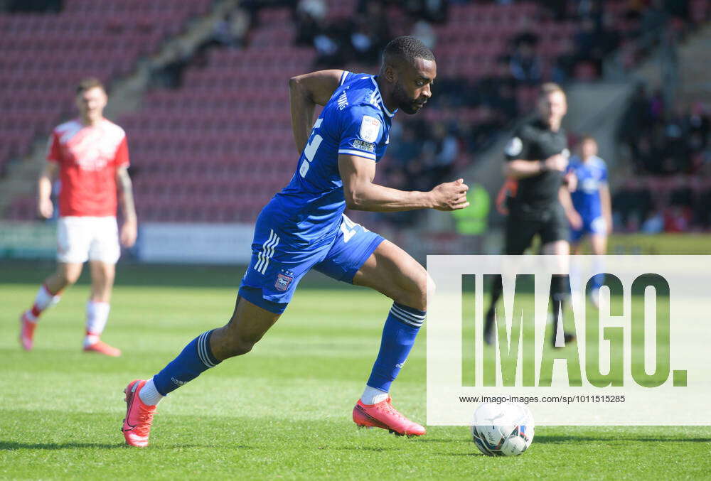 Crewe Alexandra v Ipswich Town Sky Bet League 1 Kane VincentYoung of