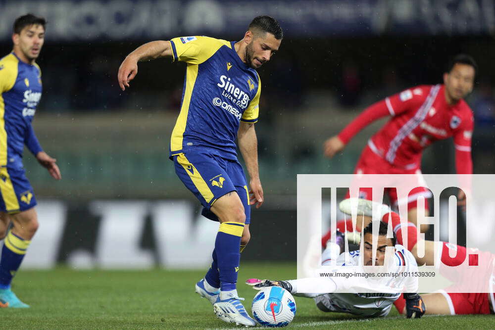 Gianluca Caprari (Hellas Verona FC) scores the equaliser during Hellas ...