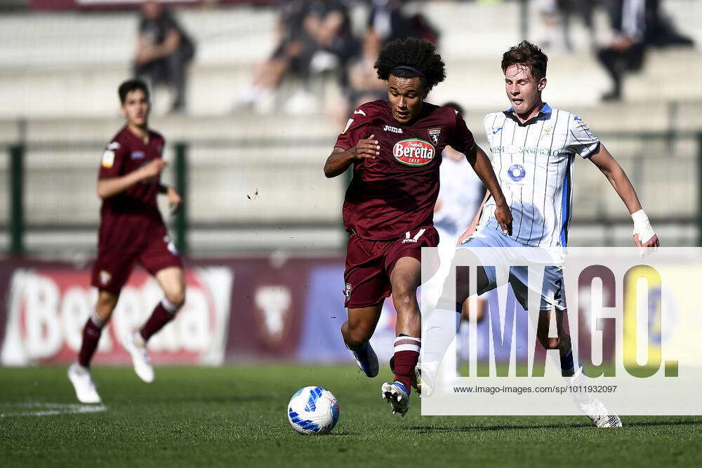 Torino FC U19 v Atalanta BC U19 Primavera 1 Aaron Ciammaglichella of Torino FC U19 competes for Torino FC U19 v Atalanta BC U19 Primavera 1 Aaron Ciammaglichella of Torino FC U19 competes for