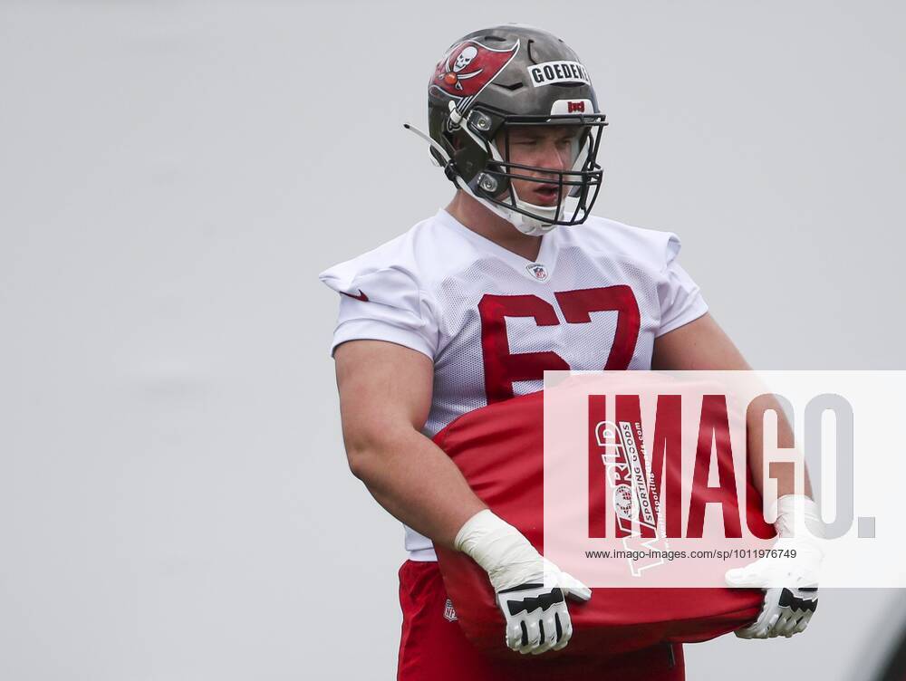 May 13, 2022, Tampa, Florida, USA: Tampa Bay Buccaneers Guard Luke ...