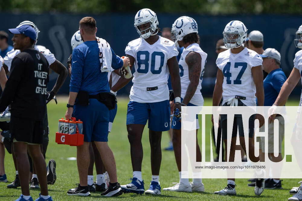 Indianapolis Colts tight end Jelani Woods (80) wears Salute to