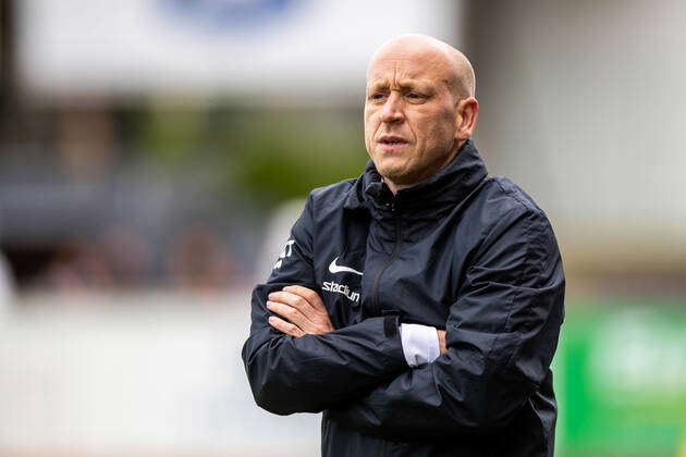 210205 Landskronas coach Billy Magnusson during the training match in ...