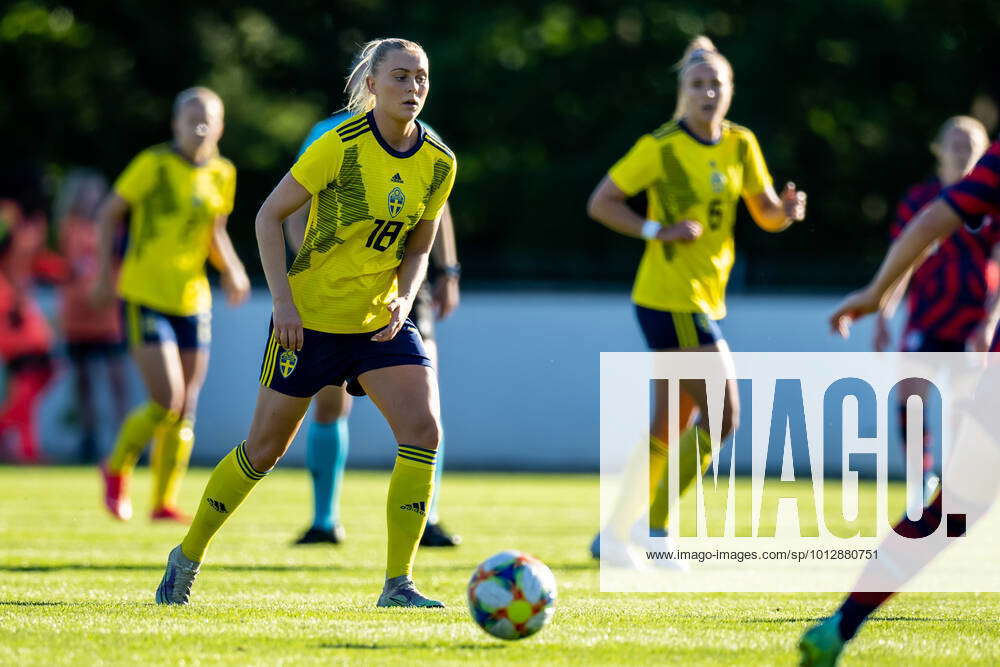 220628 Beatrice Persson of Sweden during the football match in a