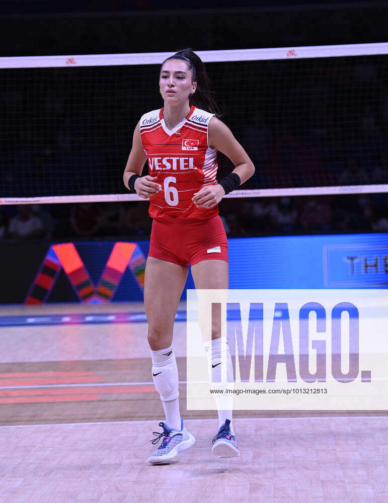 Saliha Sahin 6 Of Turkey During The Womens Volleyball Nations League Semi Final Match Between