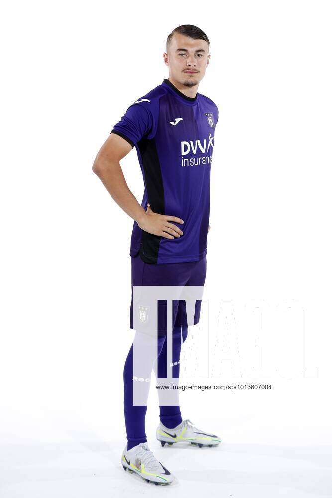 NEERPEDE, BELGIUM - AUGUST 04 : Ethan Butera during the photoshoot of Rsc  Anderlecht Futures on