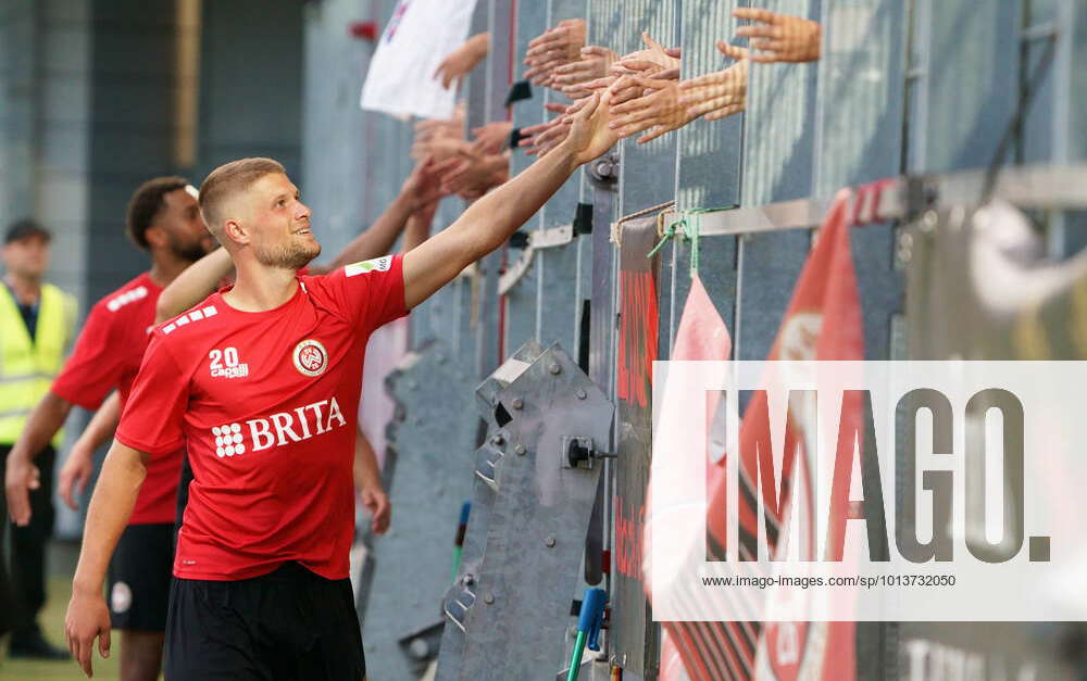 JOHANNES WURTZ SV WEHEN WIESBADEN BORUSSIA DORTMUND II 3 LIGA BRITA