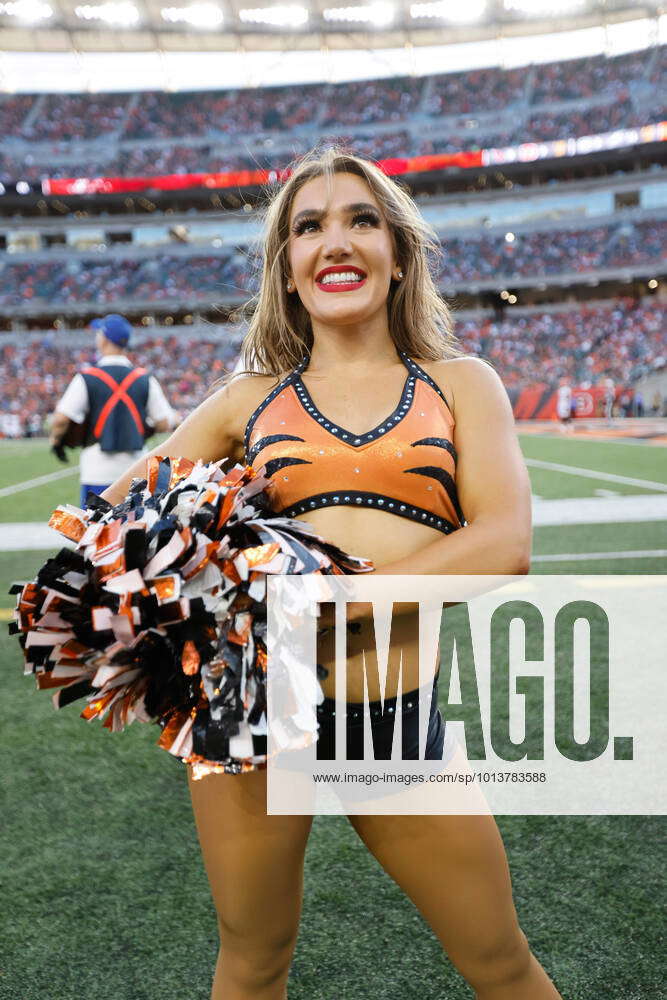 August 12, 2022: Cincinnati Bengals cheerleader performs at the