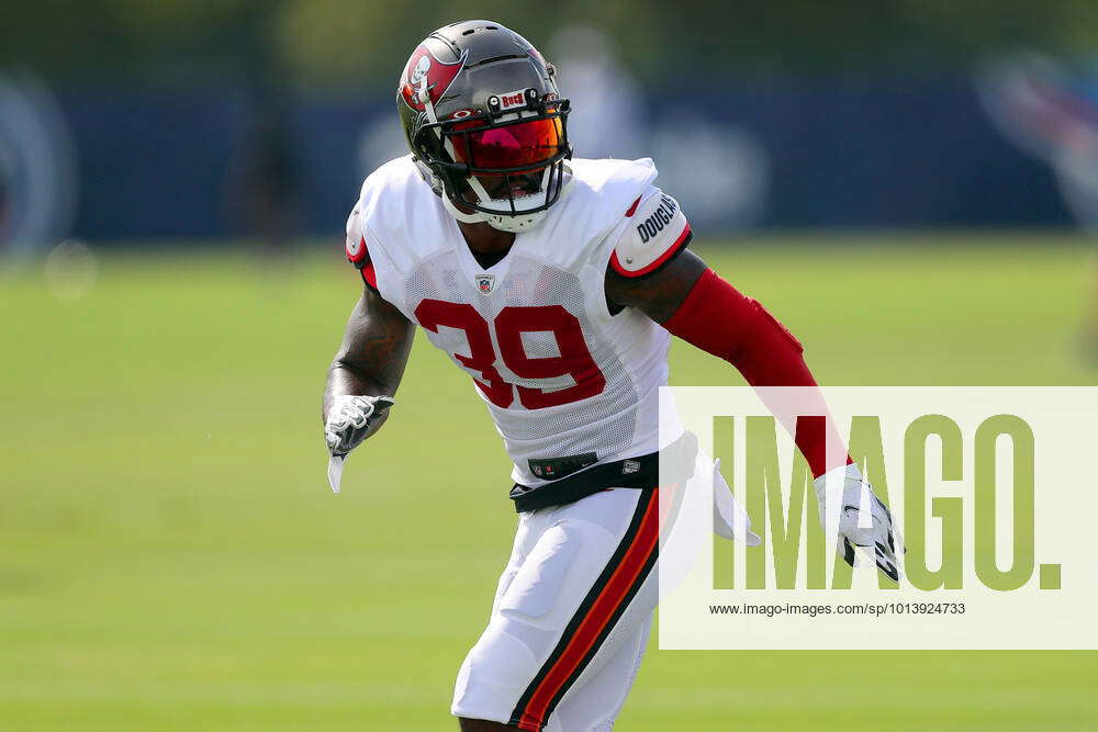 PHOTOS: Tennessee Titans joint practice with Tampa Bay Buccaneers Aug. 17