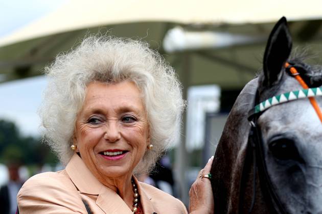 K Rausing Horse Racing Ebor Festival York Races MISS K RAUSING Owner & Breeder of ...