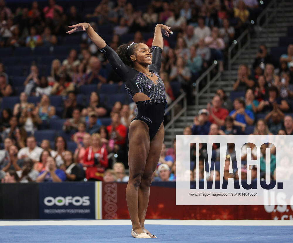 August 21, 2022 Shilese Jones of Scend completes her floor routine