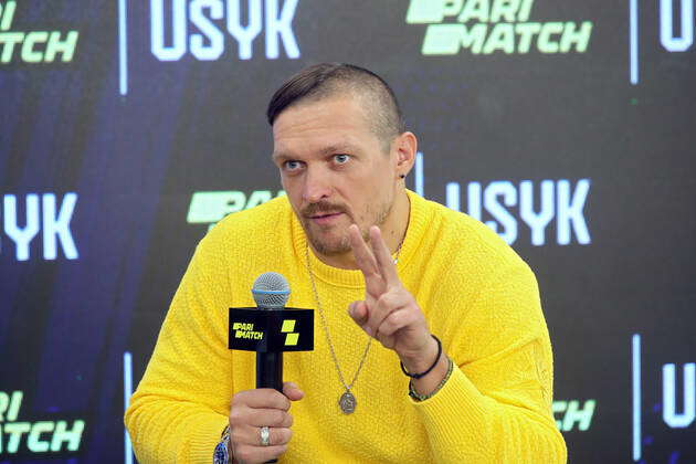 Boxen, PK Oleksandr Ussyk in Kiew World heavyweight champion Oleksandr ...