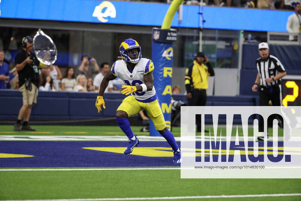 INGLEWOOD, CA - SEPTEMBER 18: Los Angeles Rams Wide Receiver Brandon Powell  (19) runs the ball backwards to score an intentional safety in the fourth  quarter during an NFL game between the