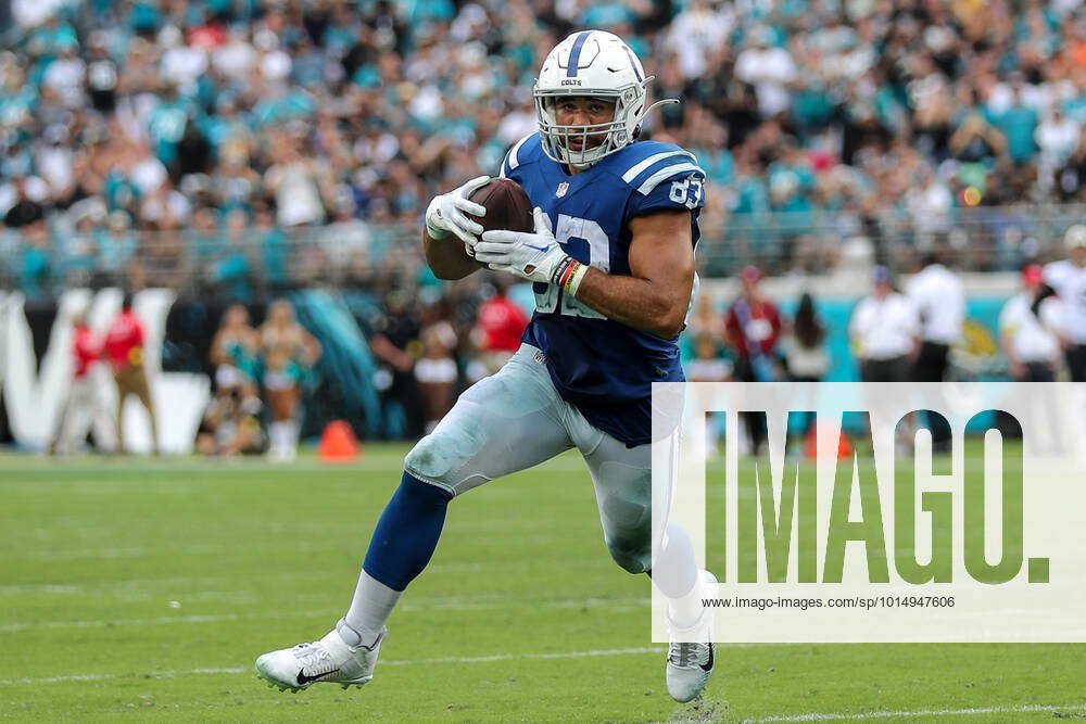 September 18, 2022: Indianapolis Colts tight end KYLEN GRANSON (83) runs  the ball during the Jackson