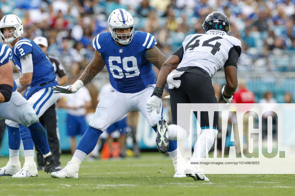 Indianapolis Colts offensive tackle Matt Pryor (69) walks onto the field  for an NFL football game against the Jacksonville Jaguars, Sunday, Sept. 18,  2022, in Jacksonville, Fla. (AP Photo/Gary McCullough Stock Photo - Alamy