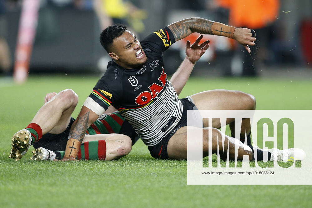 NRL PANTHERS RABBITOHS Spencer Leniu Of The Panthers Scores A Try nrl-panthers-rabbitohs-spencer-leniu-of-the-panthers-scores-a-try