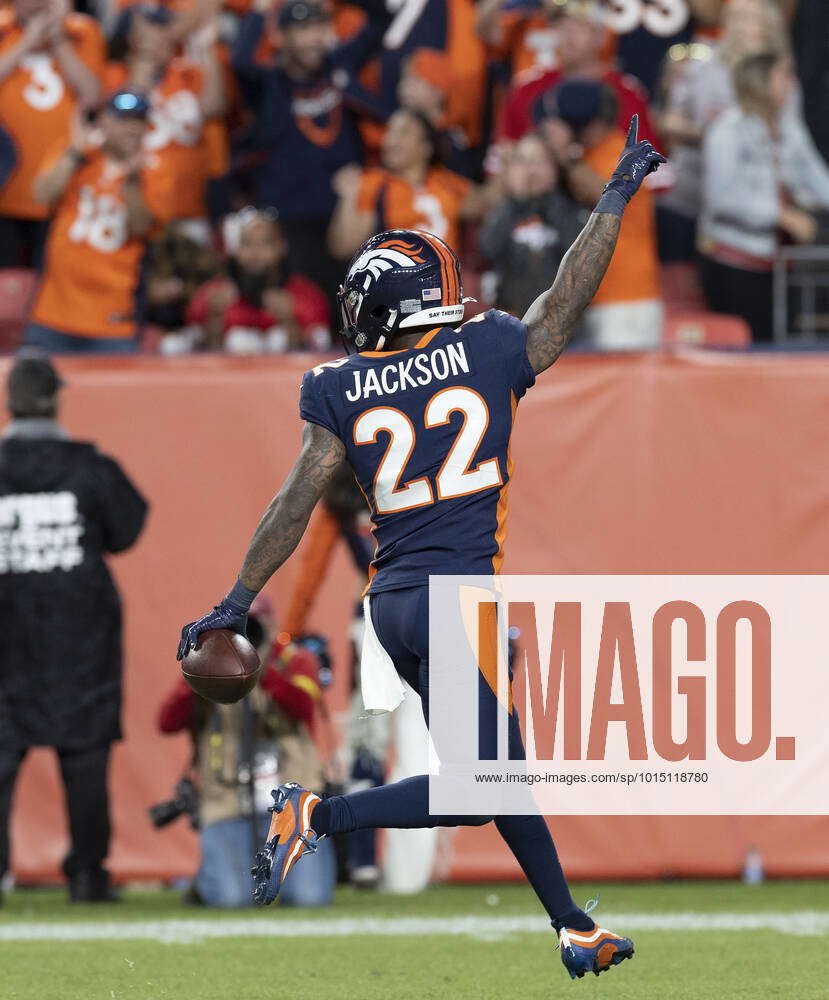 Colorado Sunshine: Broncos' Kareem Jackson hosts annual Christmas