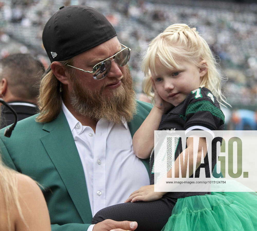 September 26, 2022, East Rutherford, New Jersey, USA: Former New York Jets  player Nick Mangold with