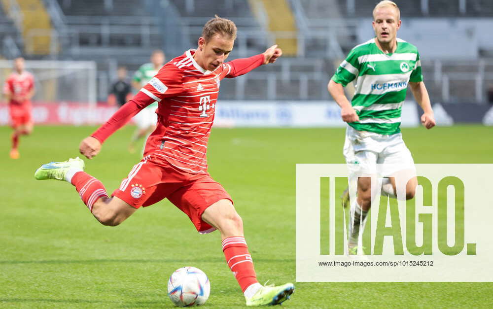 Regionalliga Bayern FC Bayern Muenchen II SpVgg Greuther Fuerth II 30 ...