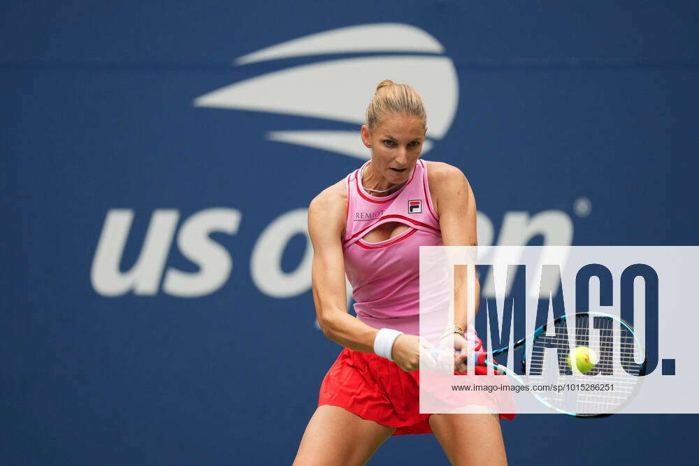 tennis-us-open-sep-5-2022-flushing-ny-usa-karolina-pliskova-of