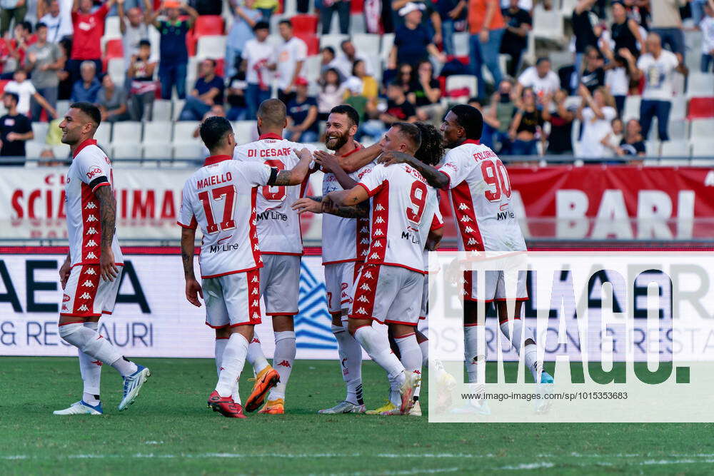 SSC Bari V Brescia - Serie B 2023 Mirco Antenucci (SSC Bari) Celebrates ...