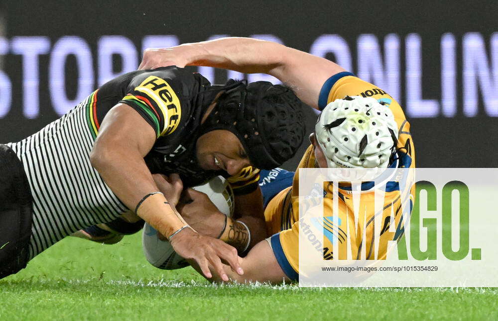 NRL GRAND FINAL, Stephen Crichton of the Panthers scores a try during