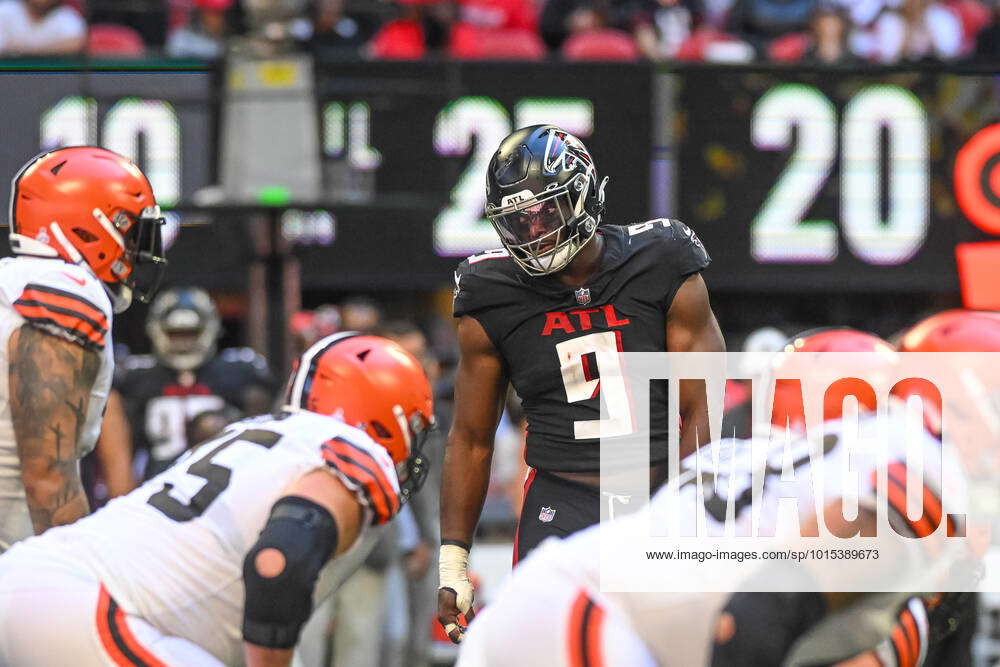 PHOTOS: Norcross grad Lorenzo Carter joins Atlanta Falcons' USO Tour, Slideshows