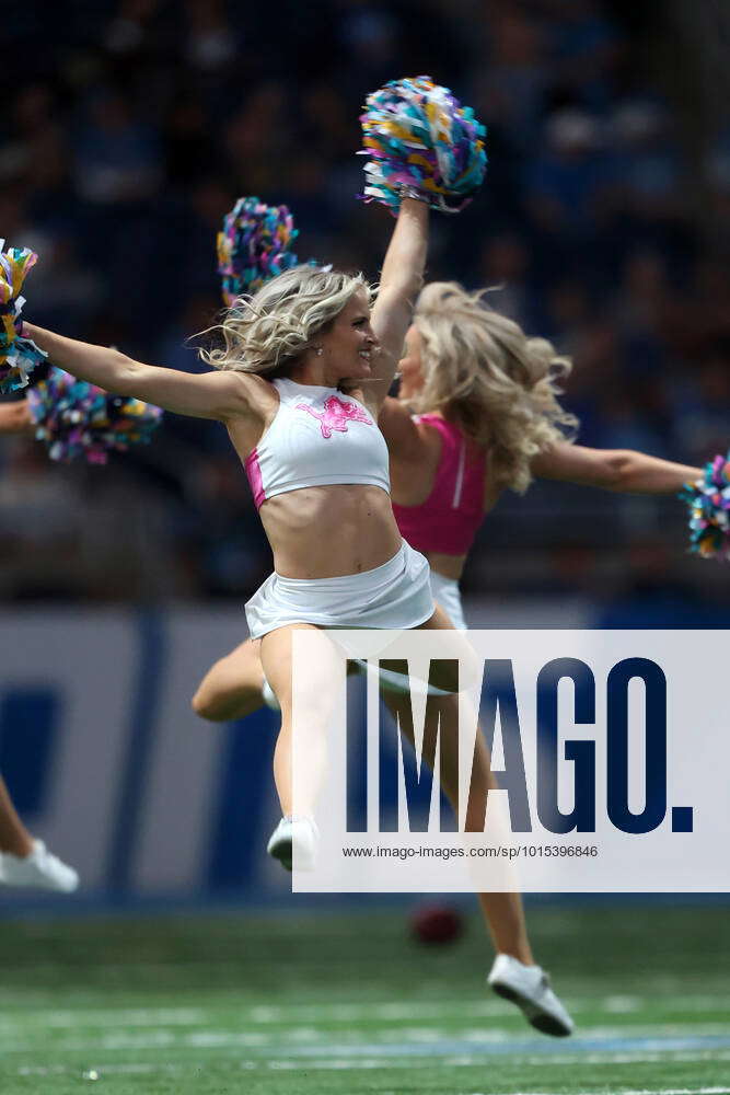 Seattle Seahawks vs Detroit Lions Detroit Lions cheerleaders