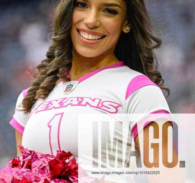 HOUSTON, TX - OCTOBER 02: Houston Texans Cheerleaders rev up the crowd  during the football game between the Los Angeles Chargers and Houston Texans  at NRG Stadium on October 2, 2022 in