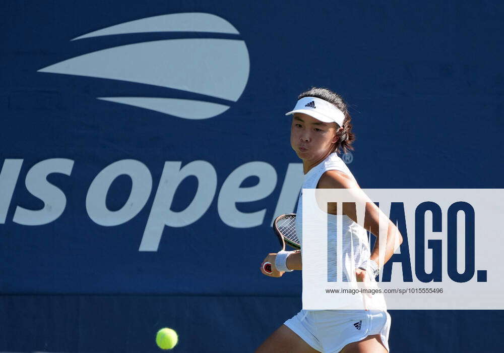 Tennis: US OPEN, Aug 30, 2022; Flushing, NY, USA; Yue Yuan of China ...