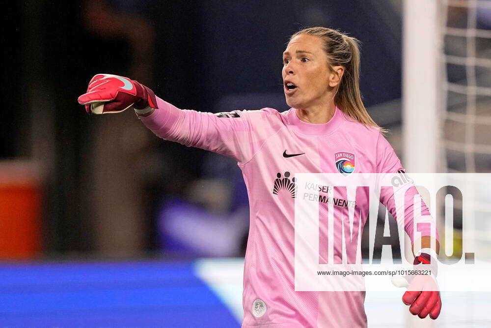 nwsl-san-diego-wave-fc-at-ol-reign-apr-14-2022-seattle-wa-usa