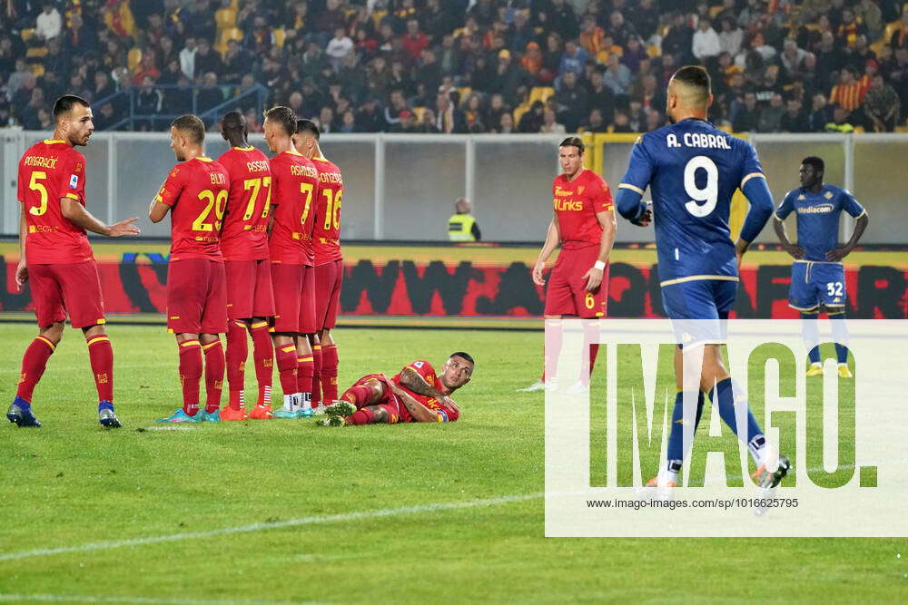 Gabriel Strefezza (US Lecce) during US Lecce vs ACF Fiorentina, italian soccer Serie A match in Lecc Gabriel Strefezza (US Lecce) during US Lecce vs ACF Fiorentina, italian soccer Serie A match in Lecc