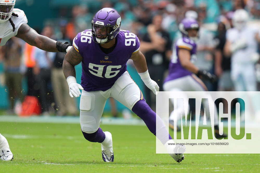 MIAMI GARDENS, FL - OCTOBER 16: Minnesota Vikings defensive tackle Ross  Blacklock (96) tries to get