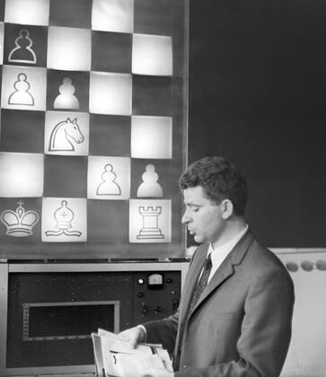 World chess Champion, Boris Spassky of Russia shown being