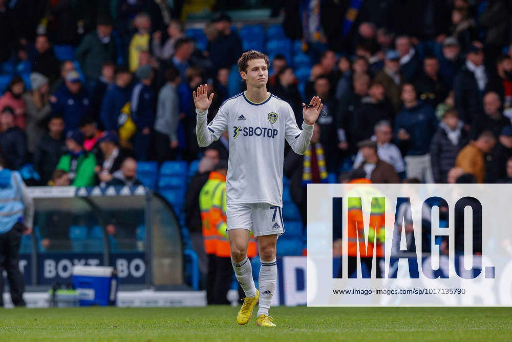 Brenden Aaronson of Leeds United applauds during the Premier