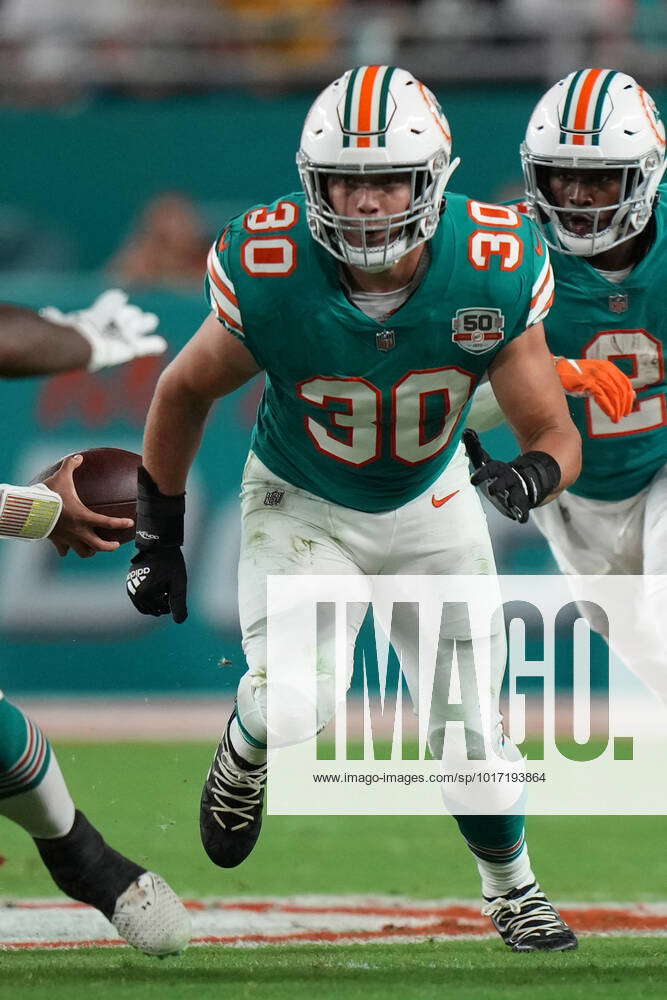 Miami Dolphins fullback Alec Ingold (30) runs a play during an NFL