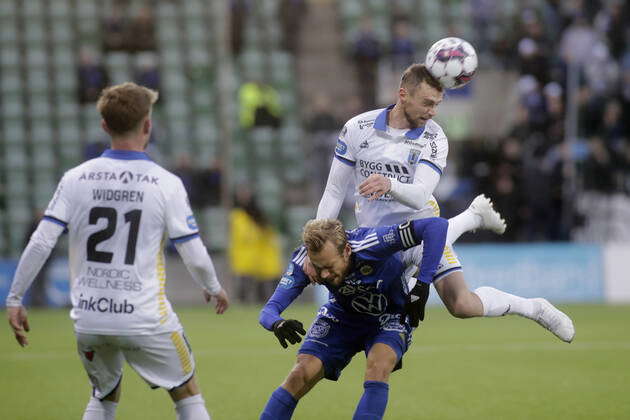 SUNDSVALL 20221009 Sundsvalls Pontus Engblom celebrates after a 2 0 ...