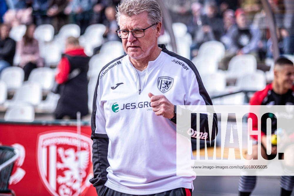 GFC coach Roland Kroos before the match GER, football, Regionalliga ...