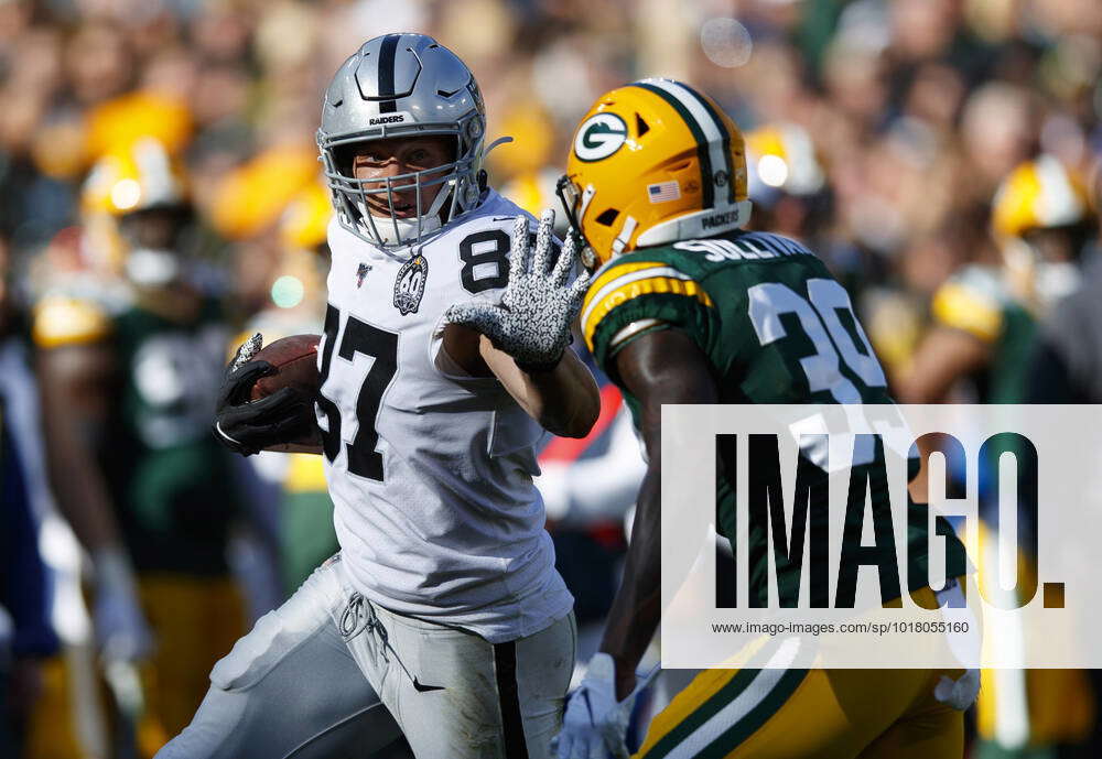 NFL: Green Bay Packers at Oakland Raiders