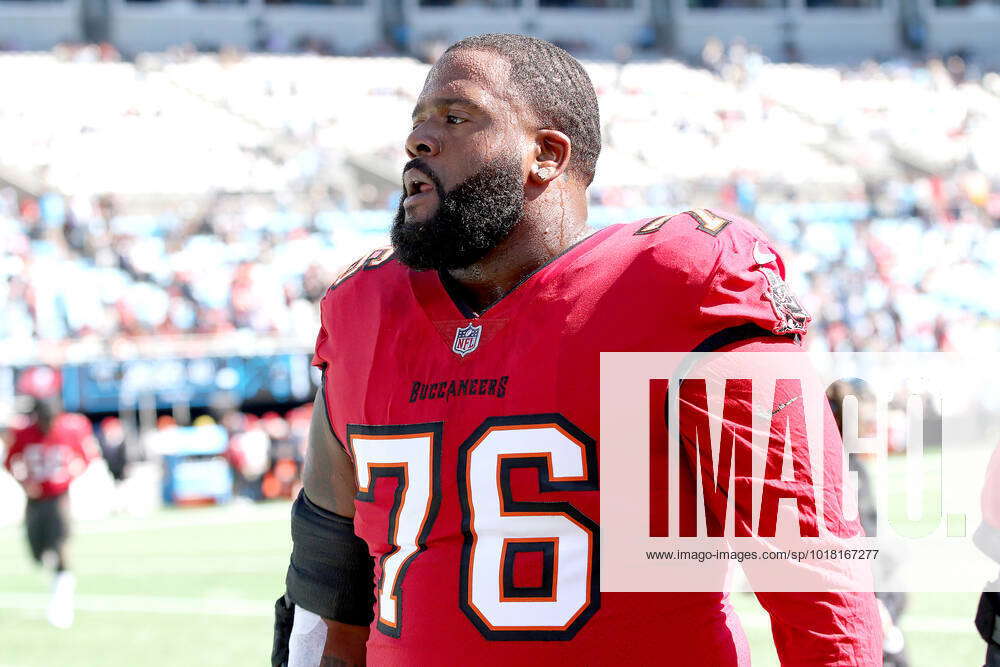 CHARLOTTE, NC - OCTOBER 23: Tampa Bay Buccaneers offensive tackle Donovan  Smith (76) during an NFL