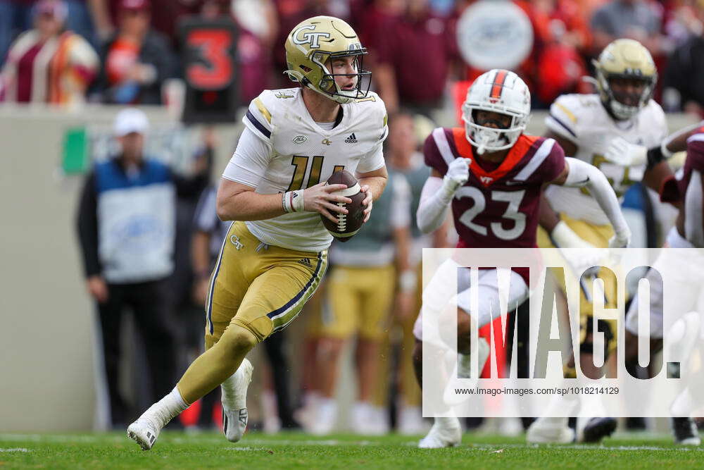 November 5, 2022: Georgia Tech Yellow Jackets quarterback Zach Pyron ...