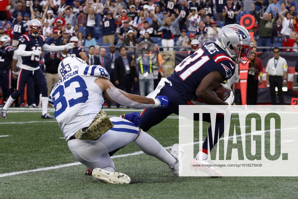 New England Patriots defensive back Jonathan Jones (31) walks back