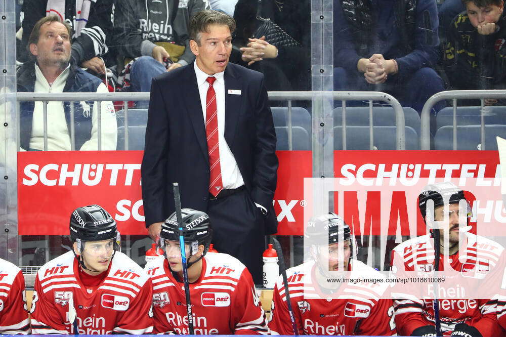 Coach Uwe Krupp Koeln Koelner Haie vs EHC Red Bull Muenchen, Ice Hockey ...