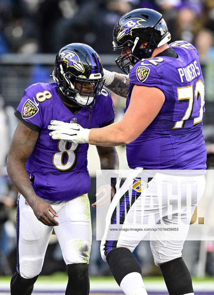 Baltimore Ravens quarterback Lamar Jackson (8) celebrates with Ben Powers  (72) after a 1 yard keeper